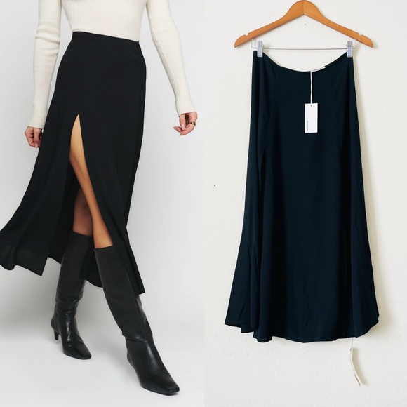 Reformation Dresses & Skirts - NWT Reformation SIZE 4 Zoe black slit midi skirt